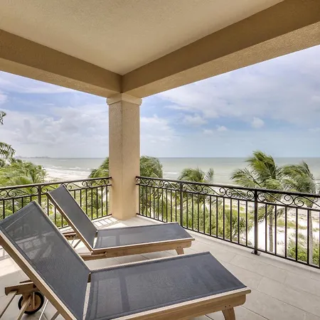 Aloha Oasis: Gulf-Front, Pool, Spa, Sleeps 14!
